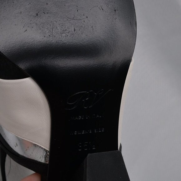 NWT Roger Vivier Block Heeled Sandals Sz 5.5 - Picture 9 of 12